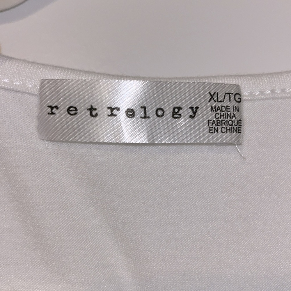 ⚡️ 3 for $30 ⚡️ Retrology White Ciao Bella Women's Short Sleeve Top - Picture 7 of 8